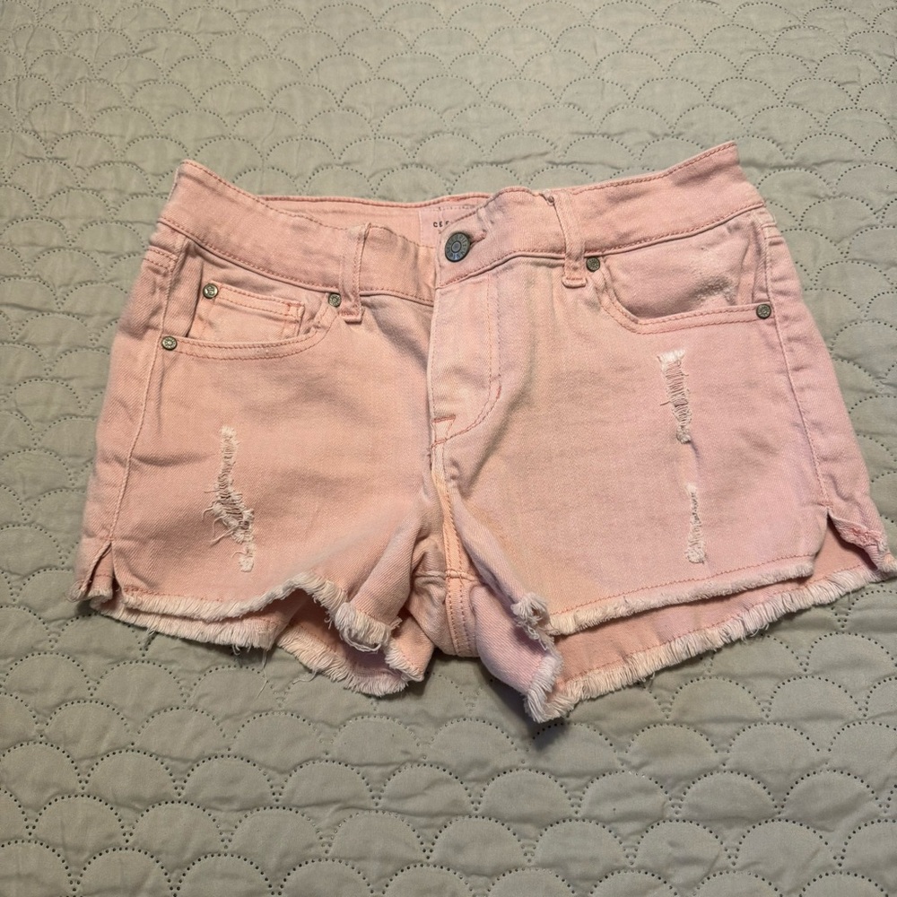 Celebrity Pink Frayed Jean Shorts; Light Pink; Size 5 (or size 27); 2” inseam